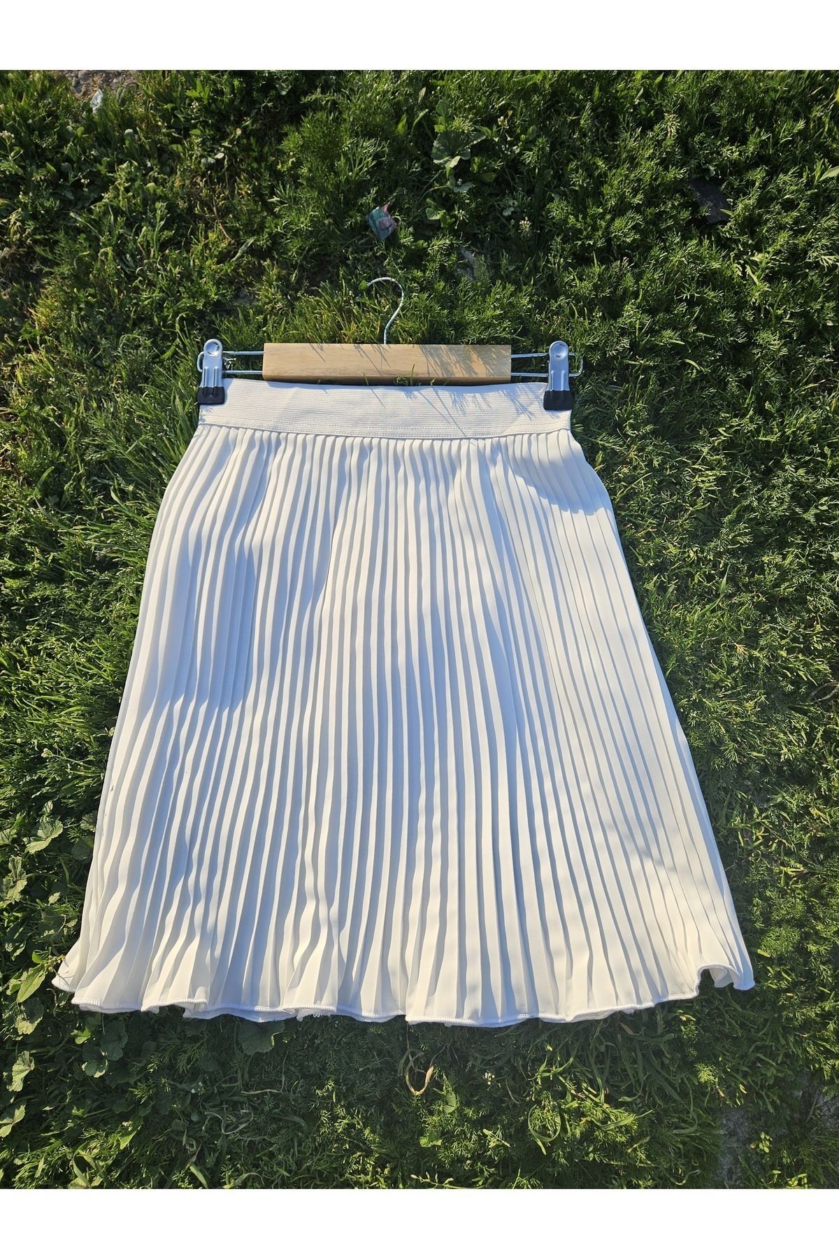 Beyaz Kadın Piliseli Etek Içlik Beli Lastikli Pileli Pliseli Mini Tamamlayıcı