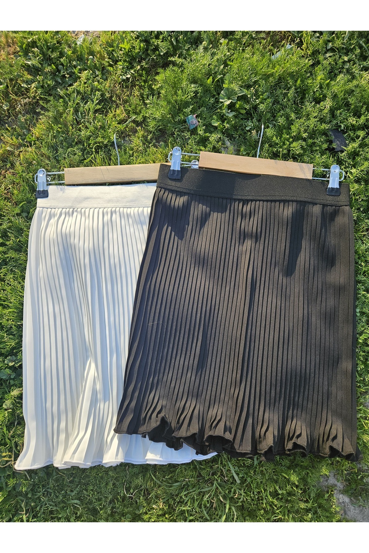  Siyah-Beyaz 2'li Paket Kadın Piliseli Etek Içlik Beli Lastikli Pileli Pliseli Mini Tamamlayıcı